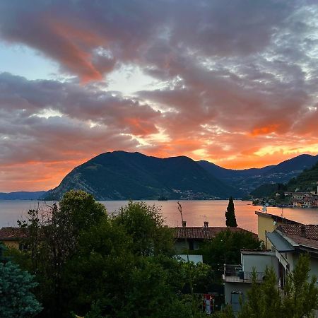Borgo A Lago Sulzano Luaran gambar